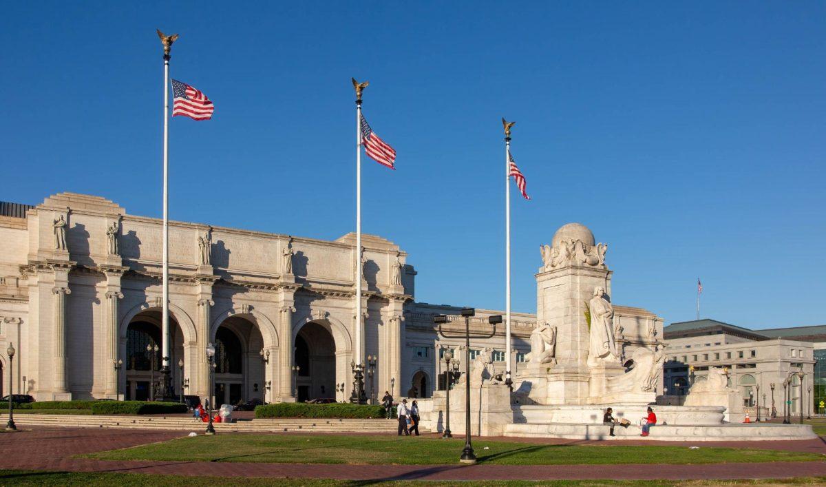 Many students depend on the Metro at Union Station to get to school in normal years. (Photo from David Brossard on Flickr)