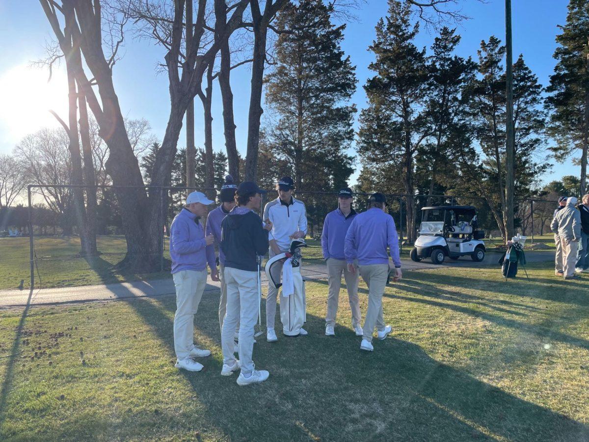 Gonzaga's Golf Team talks about a great win at Norbeck Country Club. Photo submitted by Owen Wolak